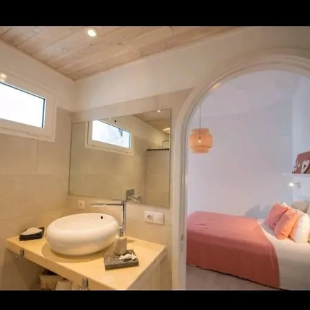 El Cangrejito - Large Design With A View